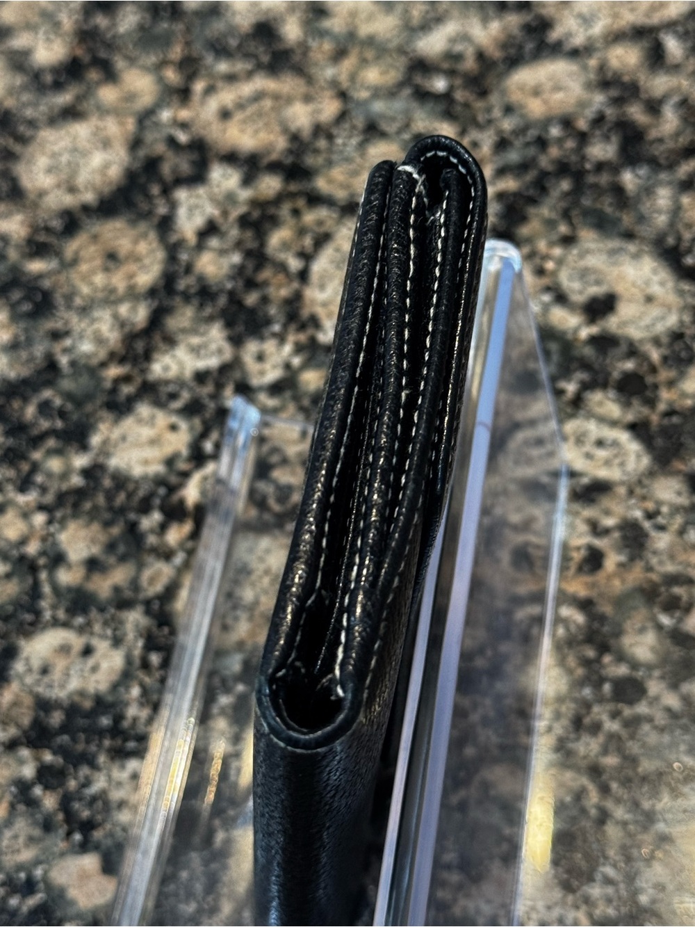 Kate Spade ♠️ Pebbled Leather Wallet Made in Italy - Picture 3 of 7